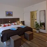 Gaestehaus Am Hochsimmer 3* Ettringen (Rhineland-Palatinate)