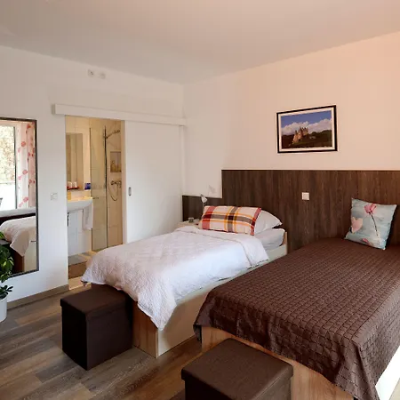 Gaestehaus Am Hochsimmer Nocleg ze śniadaniem 3*