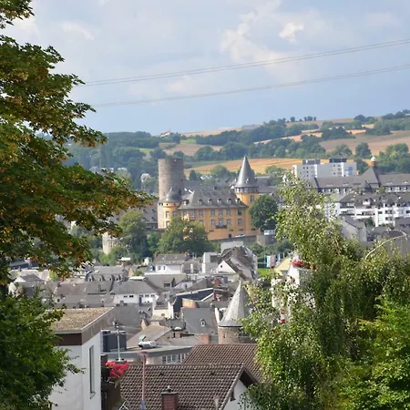 Frühstückspension Am Hochsimmer Ettringen (Rhineland-Palatinate)