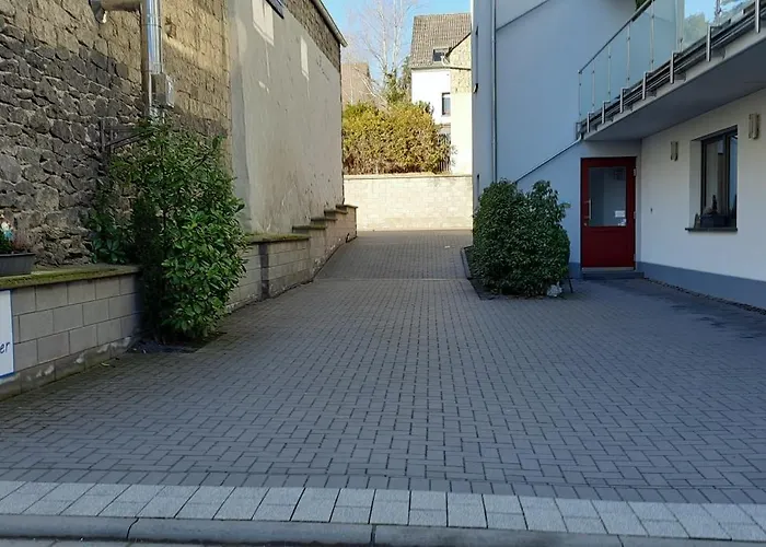 Gaestehaus Am Hochsimmer Ettringen (Rhineland-Palatinate)