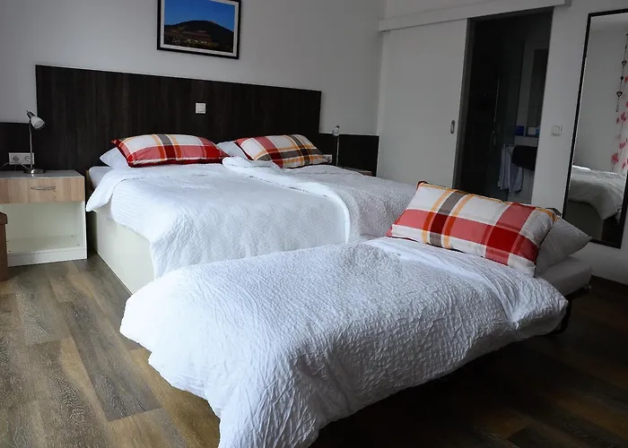 Gaestehaus Am Hochsimmer Nocleg ze śniadaniem Ettringen (Rhineland-Palatinate)