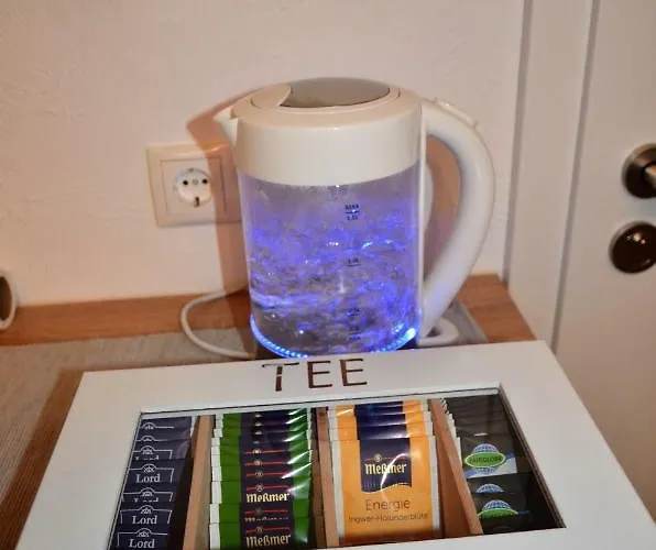 Gaestehaus Am Hochsimmer לינה וארוחת בוקר Ettringen (Rhineland-Palatinate)