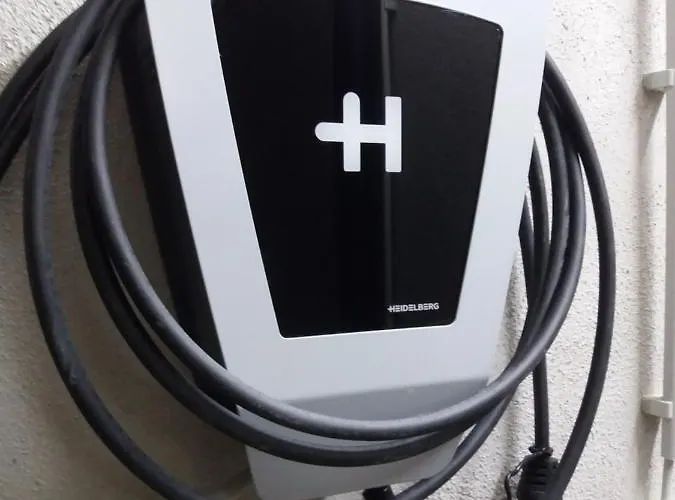 Gaestehaus Am Hochsimmer Nocleg ze śniadaniem Ettringen (Rhineland-Palatinate)